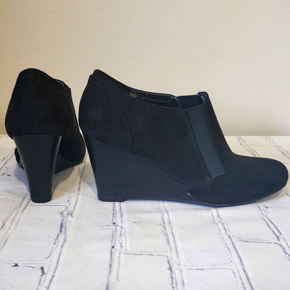 Covington Wedges
